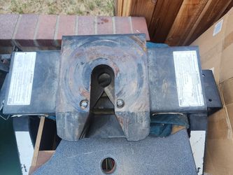 5th wheel hitch