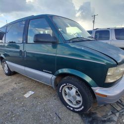 1997 GMC Safari SLX - Parts Only #TA8