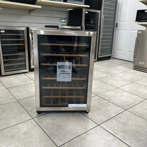 Frigidaire 38bottle Wine Cooler Vinera Refrigerador De Vino Ffwc3822qs