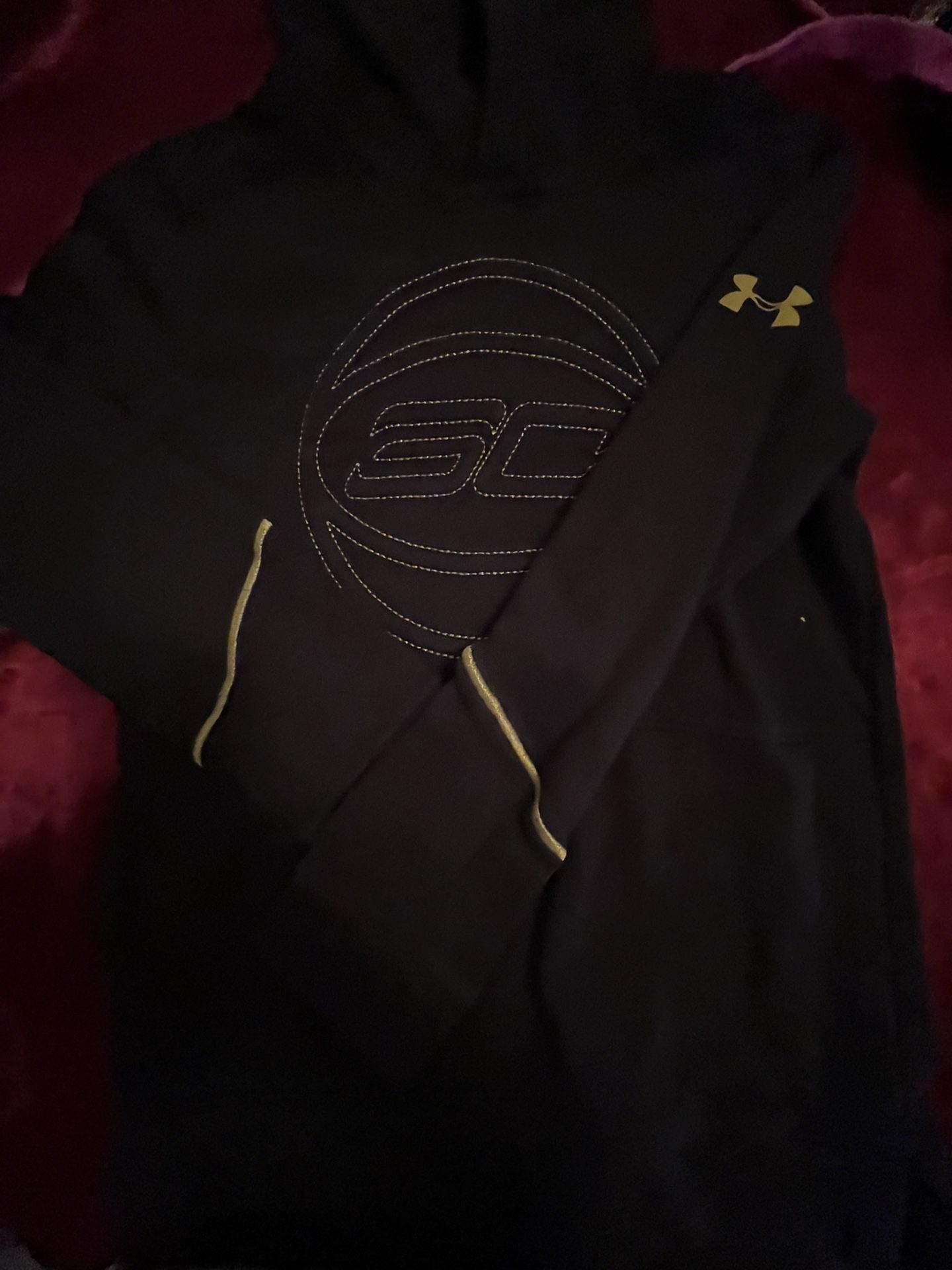 Youth Under armor Sweathirt