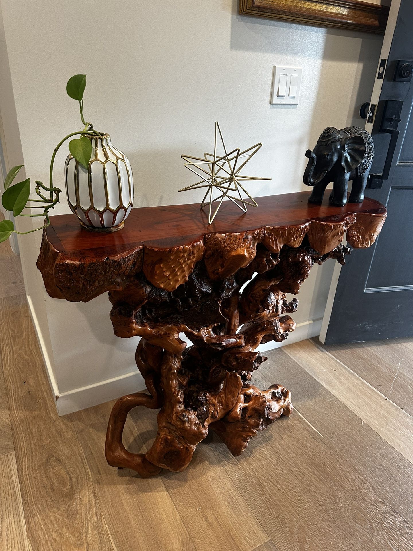 Gorgeous Natural Live Wood Root Side / Entry / Sofa Table