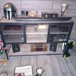 Living Room, Dining, Bedroom Furniture Desk Gray