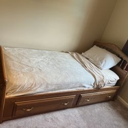 Oak Twin Bed