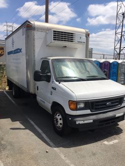 2004 Ford Econoline