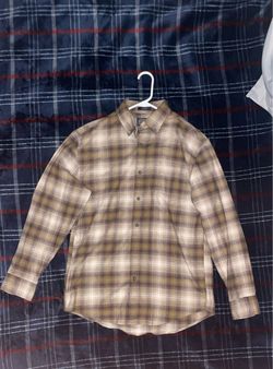 Pendleton Flannel Size Medium Like new Condtion size Medium