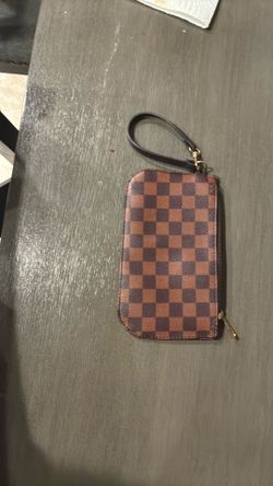POUCH / PRICE IS NEGOTIABLE
