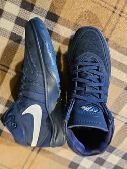 New size 9 mens nike gt cut midnight