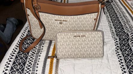 Michael kors side bag