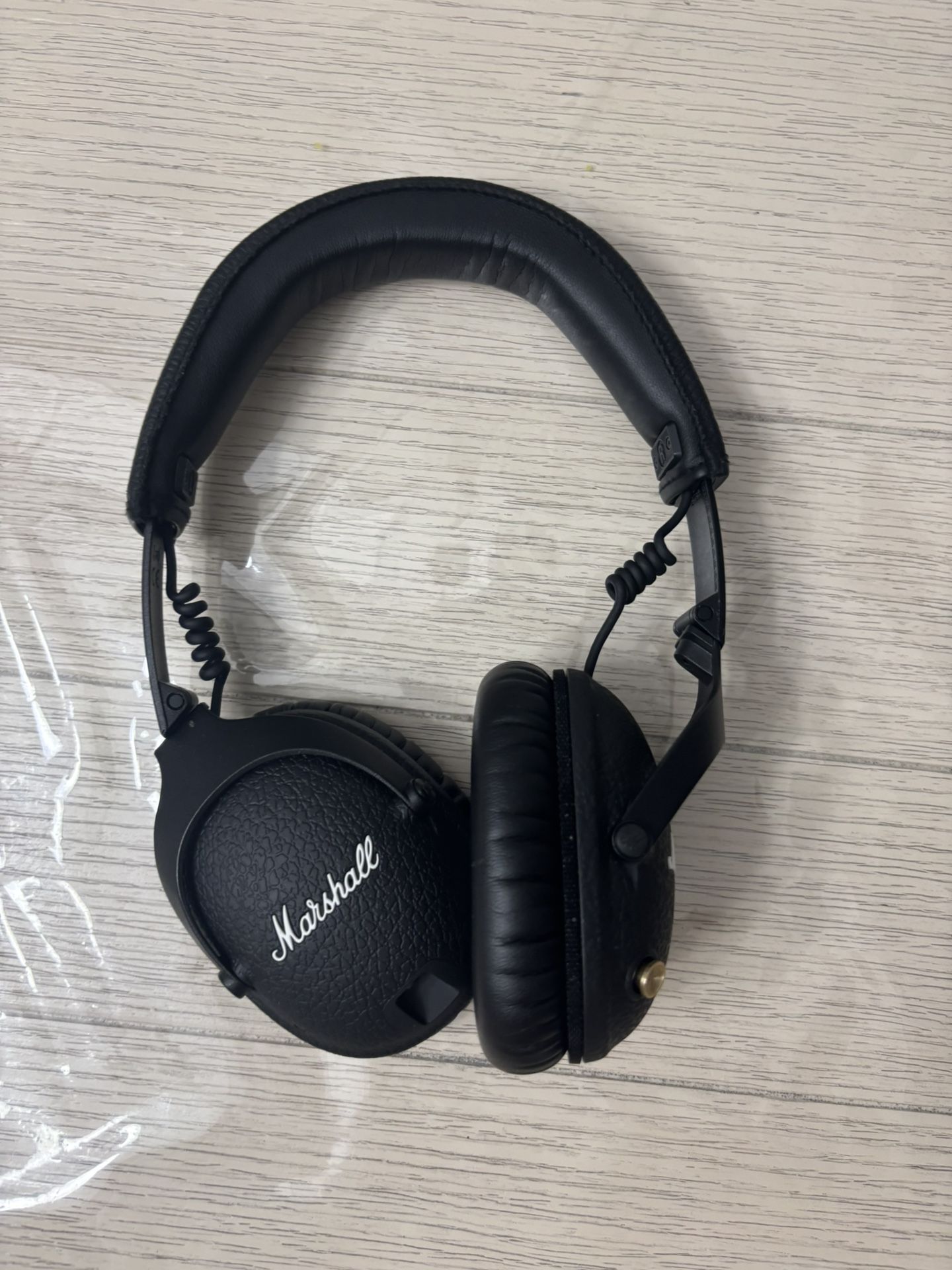 Marshall Noise Cancelling Bluetooth Headphones