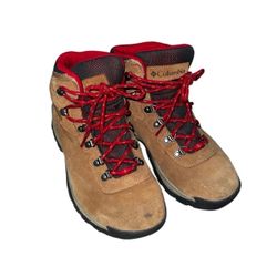 Columbia Women’s Newton Ridge Plus Waterproof Amped Hiking Boots