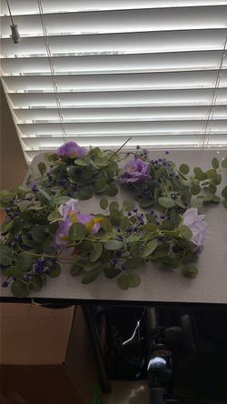 Artificial Flower Garland with Purple Roses