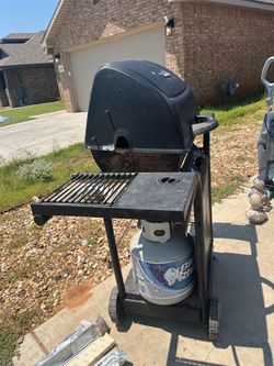 Char-Broil Quickset Propane Gas BARBECUE Grill with a Gas Tank & a Side Burner