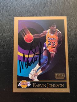 Magic Johnson Signed SkyBox Lakers Basketball Card