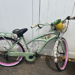 Margaritaville beach cruiser 