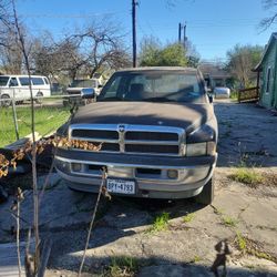 1997 dodge  ram pick  up1500