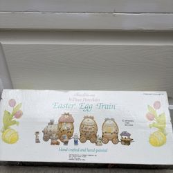 Traditions 9-Piece Porcelain Easter Egg Train, like-new