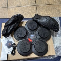 Musical Boxing Machine 