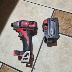 Milwaukee 18V Lithium-Ion Cordless 1/4" Hex Impact Driver
INCLUDING THE BATTERY LITHIUM XC 5.0
FOR ANY QUESTION TEXT ME PLEASE HABLO ESPAÑOL 