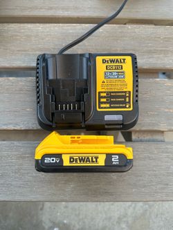 New 20v Dewalt battery n charger