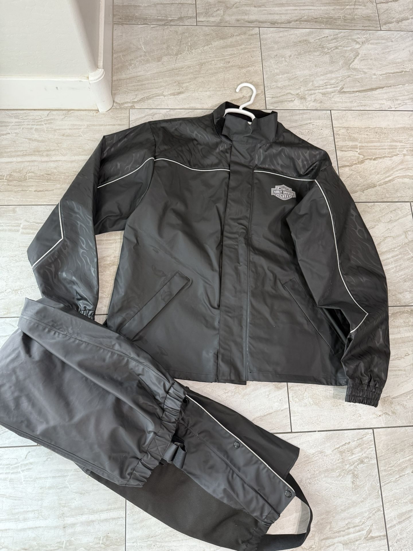 Harley Davidson Reflective Rain Jacket And Pants Full Zip Closure Adult XL