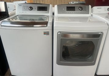 AMAZING LG SET 🔥GAS🔥✅✅FREE DELIVERY FIRST FLOOR