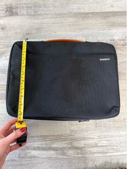 Laptop Carrying Case with handle and pocket