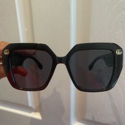 Gucci Su glasses Glasses 100% Authentic 