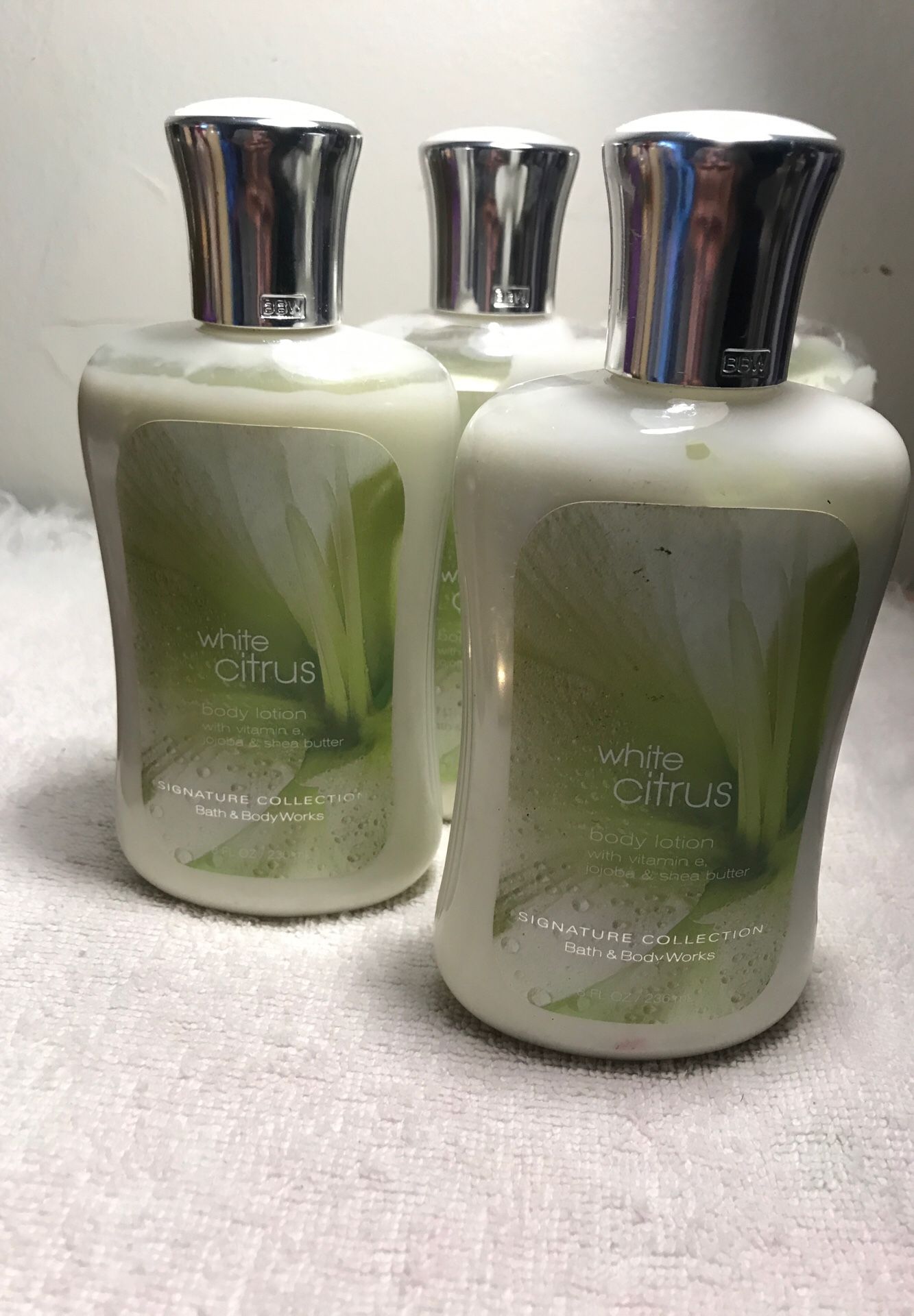Bath & body works white citrus body lotion
