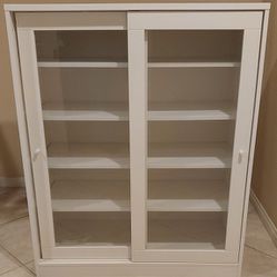 Display Case / Cabinet / Bookcase