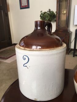 Vintage western stoneware company jug set