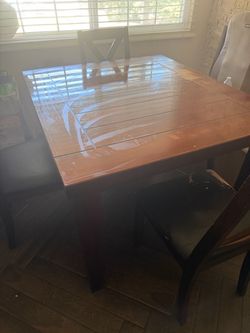Kitchen table
