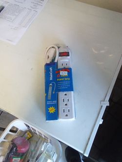 Outlet power strip
