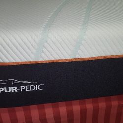 Tempurpedic XL Twin Mattresses 