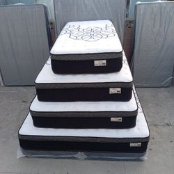 Bamboo Euro Pillow Top 12" Full Size Mattress.     Brand New Mattress.    Delivery Available 