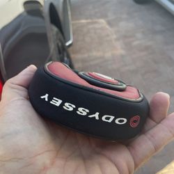 Odyssey white hot xg putter head cover with magnetic closure  