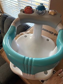 Fisher-Price Baby Bath Tub / Bath Center with Toys – $30 OBO