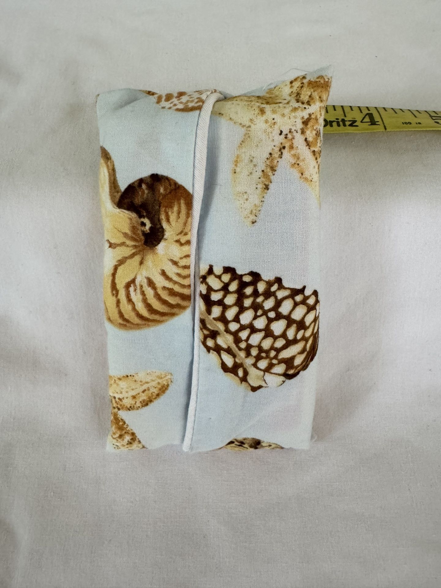 Kleenex/Tissue Holder Handmade Seashells Ocean