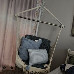 Hanging Chair And Stand