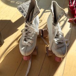 Roller Skates- Size 7 And Knee Pads/ Wrist Protection