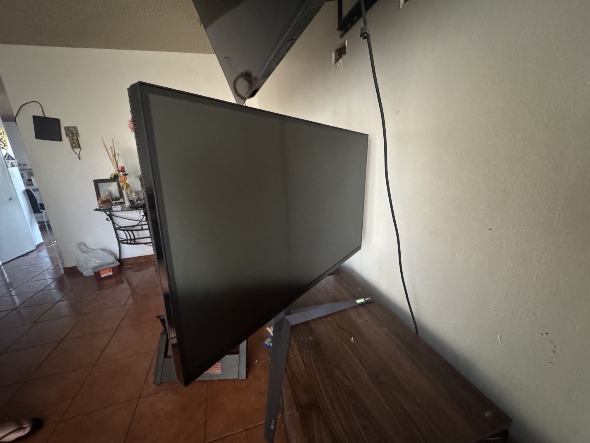 LG UltraGear 32GQ950-B 32" 4K UHD IPS LED Monitor