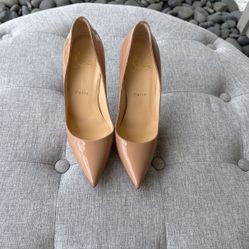 Beige  37.5 Christian Louboutin Patent Pump Heels