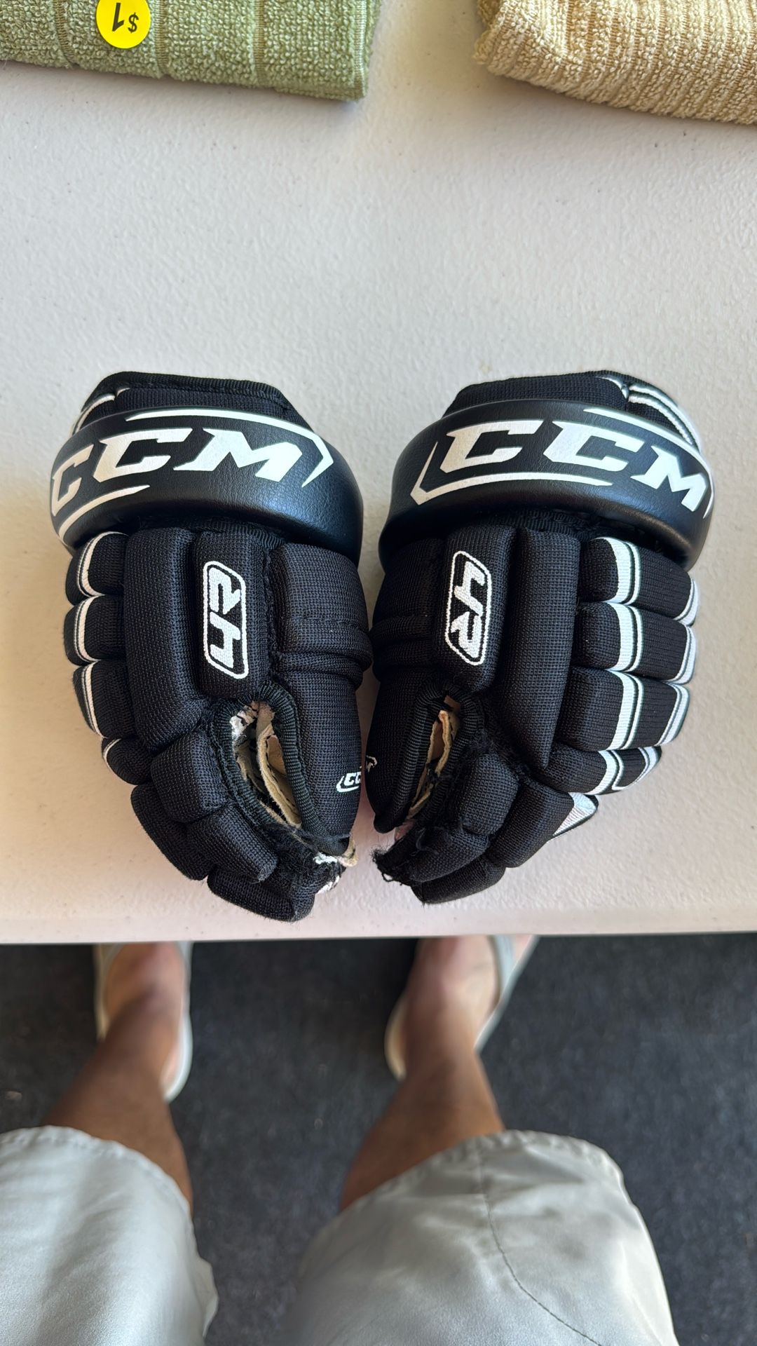 CCM Boys 9” Hockey Gloves