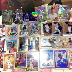 MLB lot of 26 Cards HOF’s, superstars,9-RC’s, inserts, and parallels 