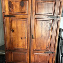 Armoire
