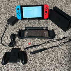 Nintendo Switch Console (HAC-001(-01) Bundle – Tested & Working