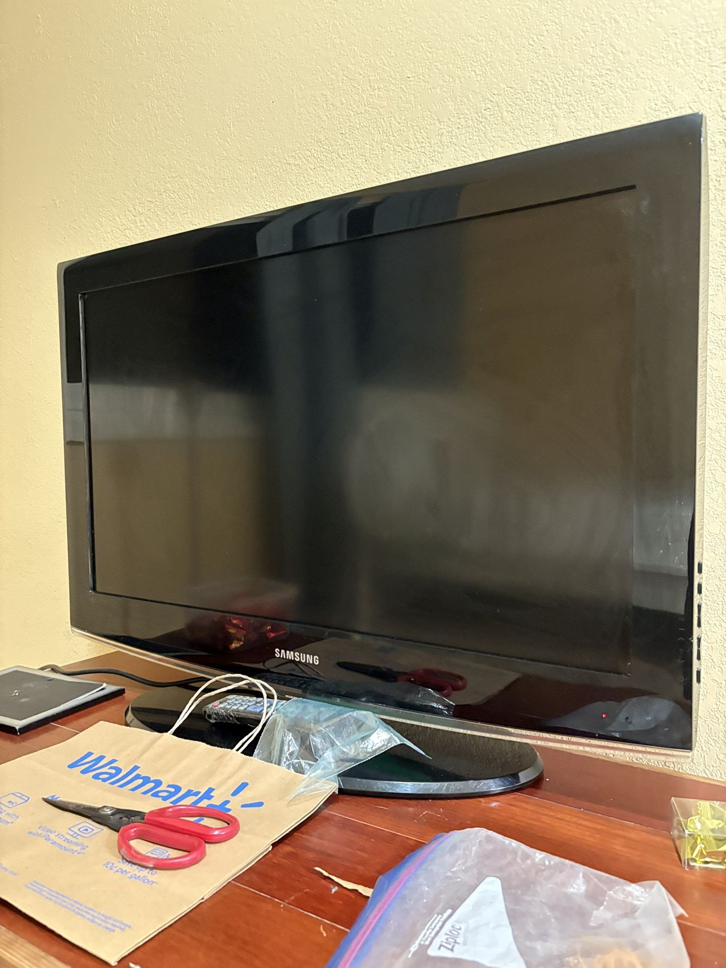 Samsung 32 Inch TV