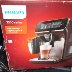 Phillips 3300 Series Full Auto Expresso Machine 