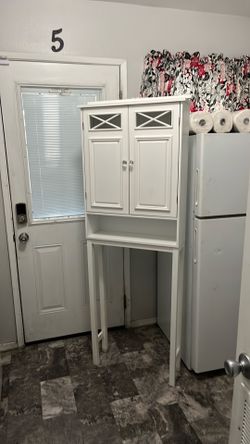 Bathroom Cabinet