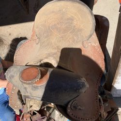 Horse saddle