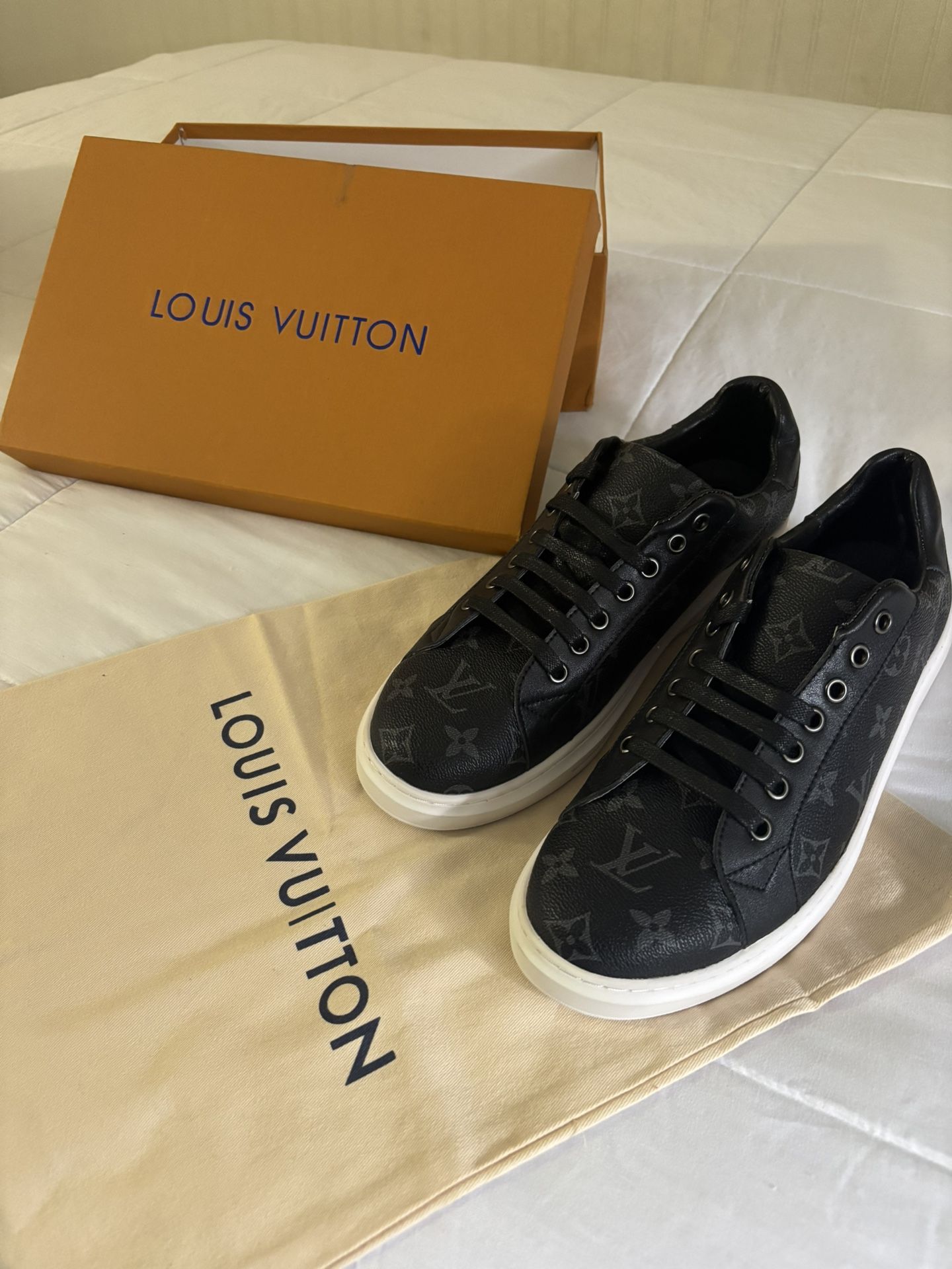 Lv shoes